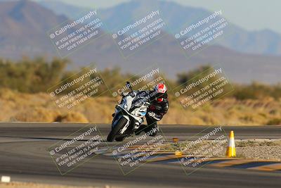 media/Dec-09-2023-SoCal Trackdays (Sat) [[76a8ac2686]]/Turn 15 Set 2 (245pm)/